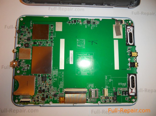 Pocketbook IQ 701. All covers are removed, is visible to the motherboard.