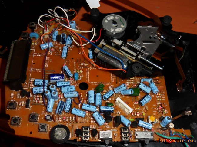 The player with the old capacitors