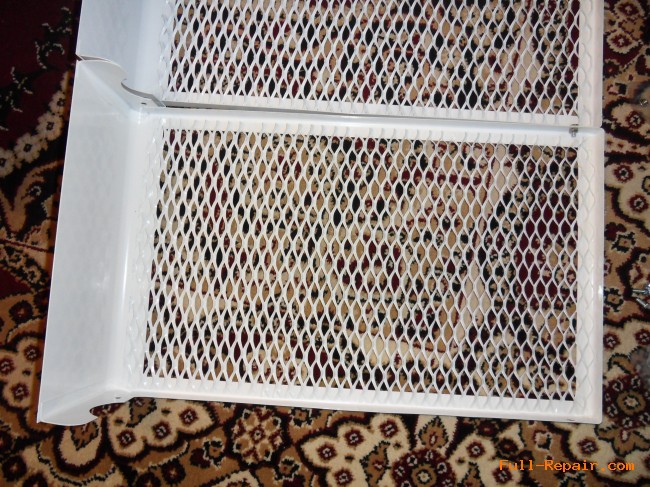 Mounting screen elements