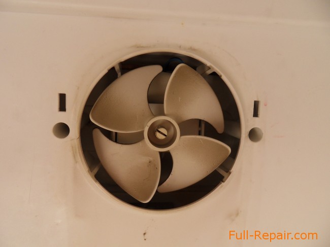 Parse fridge freezer Bosch Intelligent FrostFree 40 fan