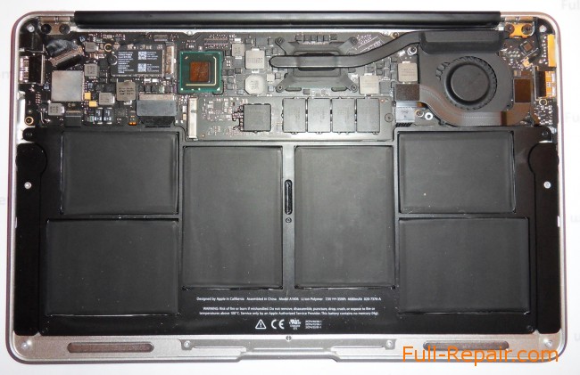 The insides of MacBook Air