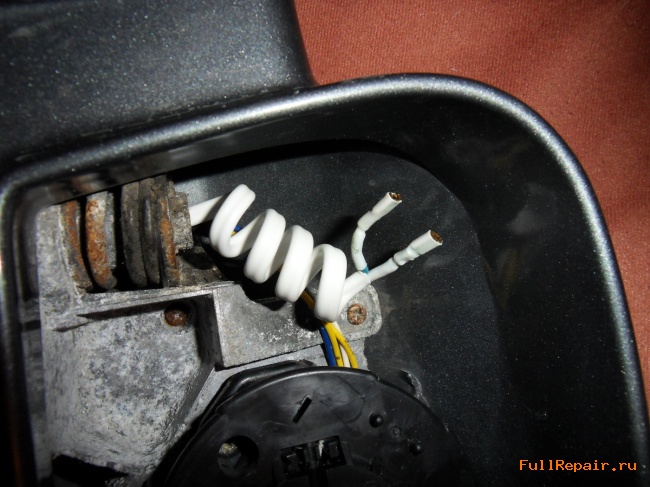 twisted wire to connect the heated mirror element twisted wire to connect the heated mirror element