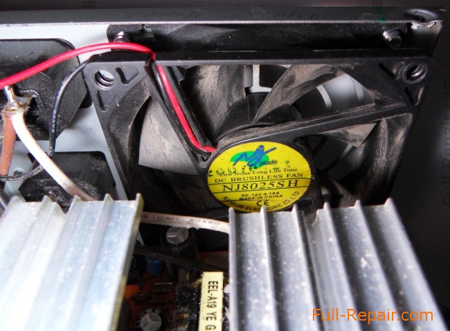  Power Supply Fan deployed on air injection 
