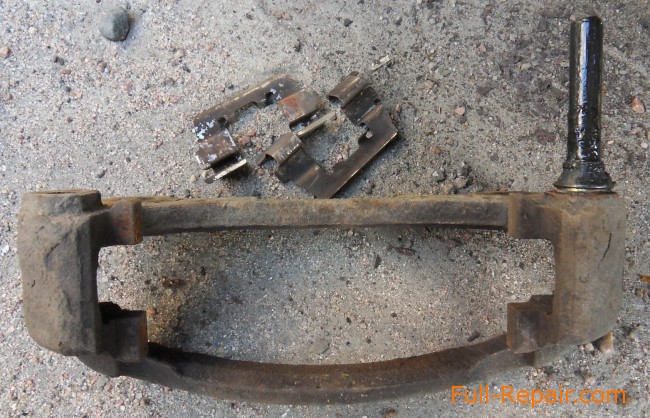 The moving caliper front view The moving caliper front view