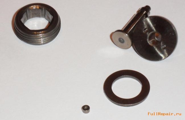 Disassembled return valve Disassembled return valve
