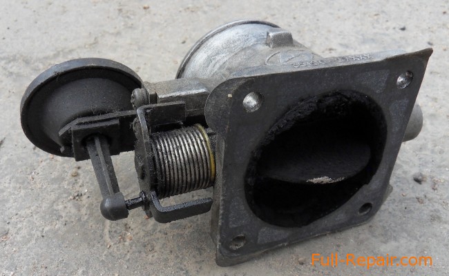 Zagryaznennaya throttle butterfly zaslonka Zagryaznennaya zaslonka