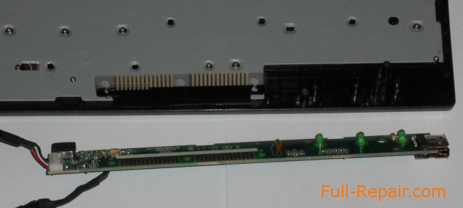 Protsess disassembly klaviatury Protsess disassembly klaviatury