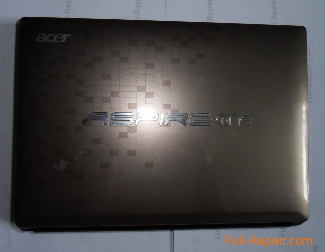 Acer Aspire One (ZH9) top view