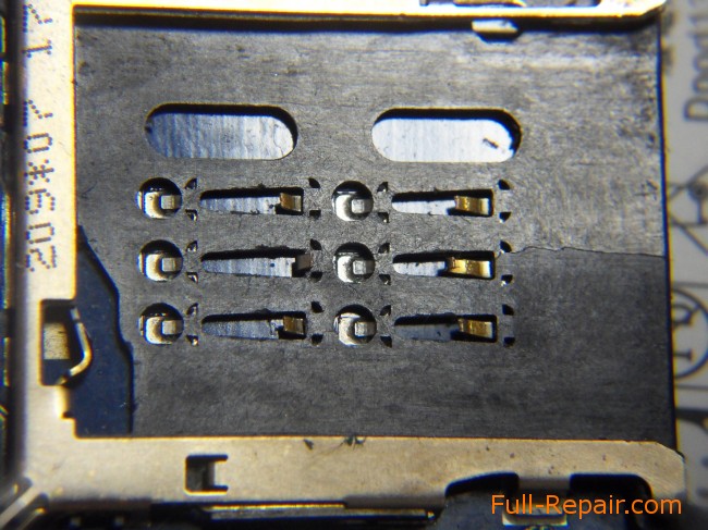  Broken connector SIM-card 