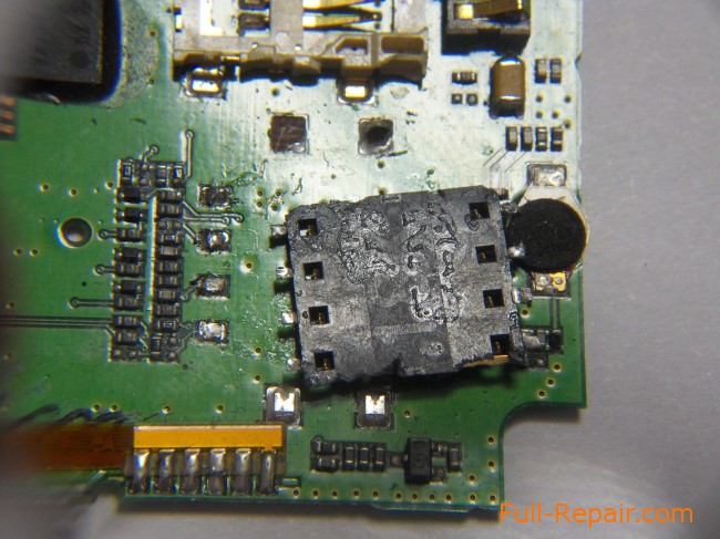  SIM-card connector Unsolder . Rear view 